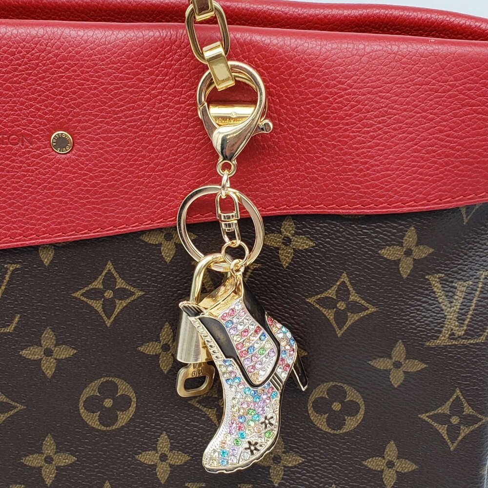 LV Gold Padlock & Key 🔒 Authentic Louis Vuitton Bag Unbranded Shoe Charm - Picture 8 of 8